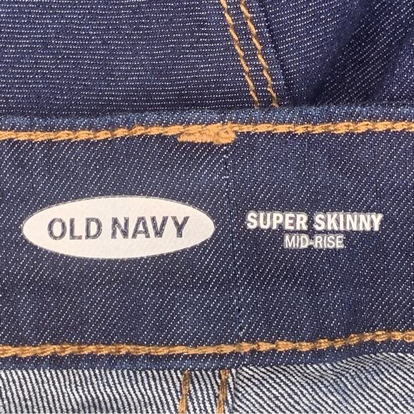 Old Navy NWOT Women's Jeans SIze 28 Blue Super Skinny Mid-Rise - Picture 8 of 8